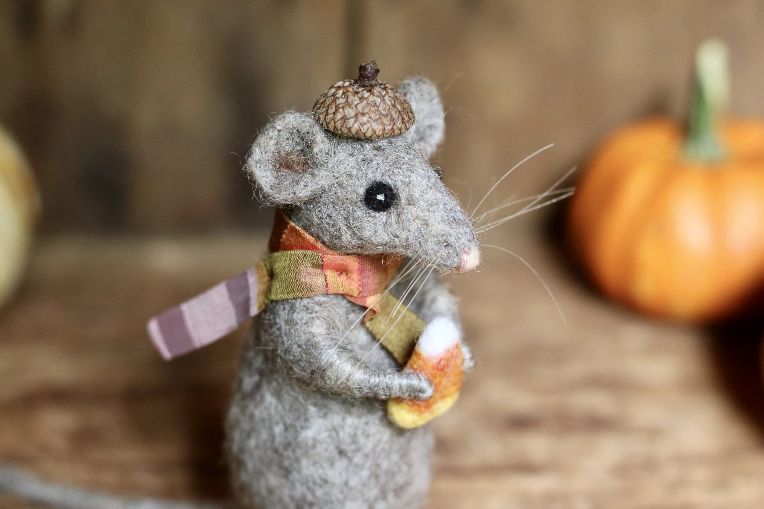 Needle felted mouse