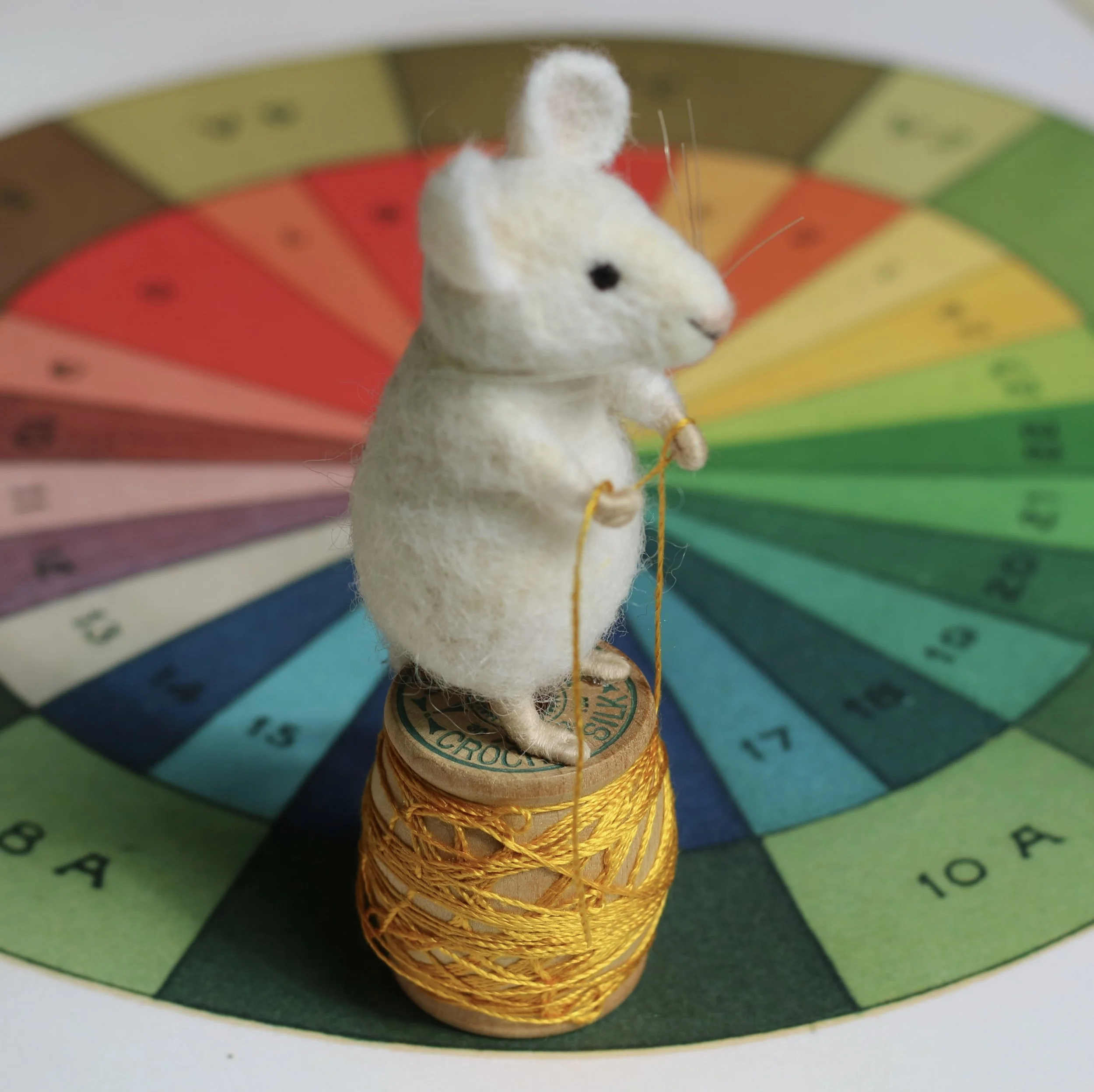 needle felted mouse