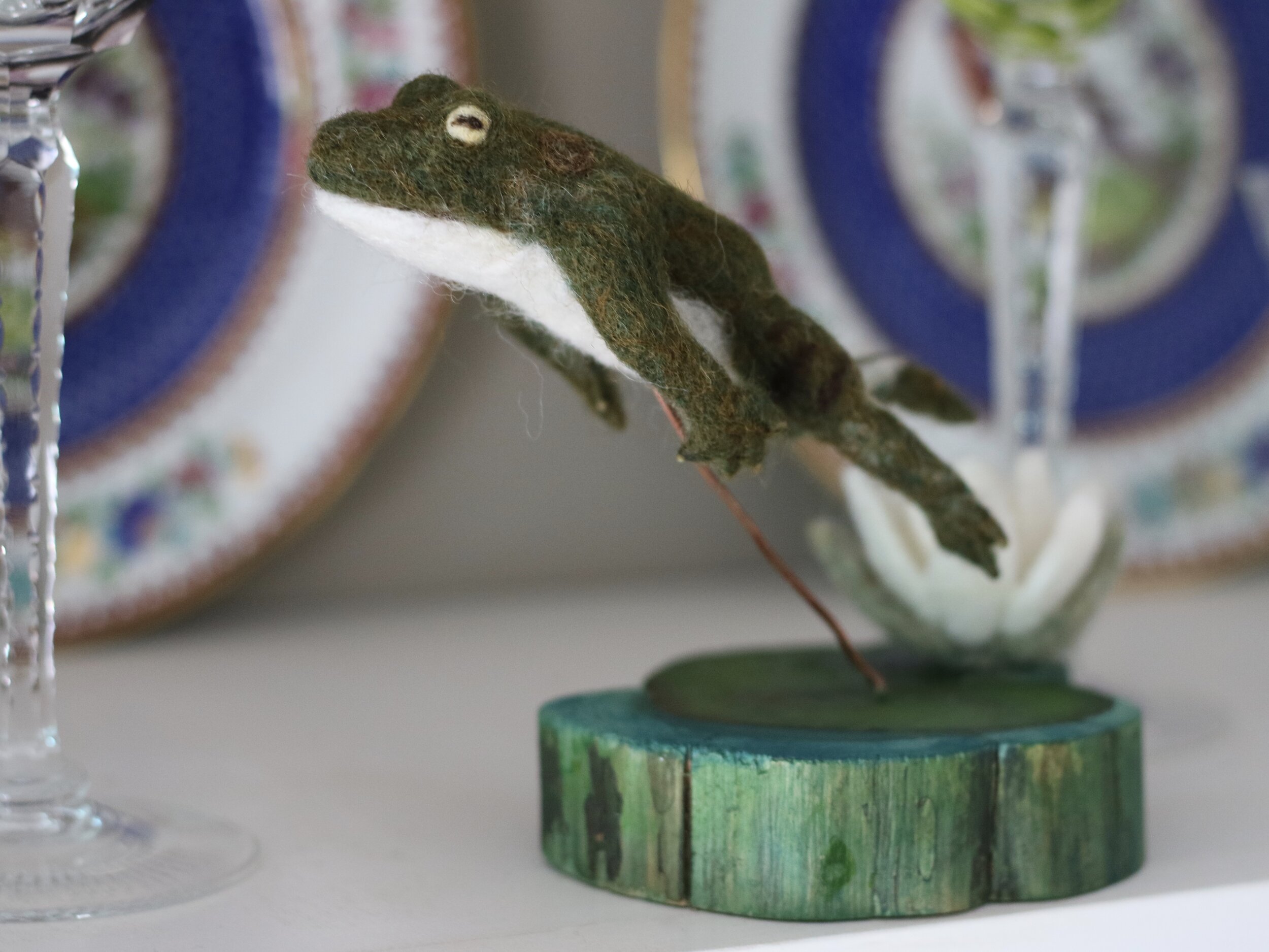needle felted frog