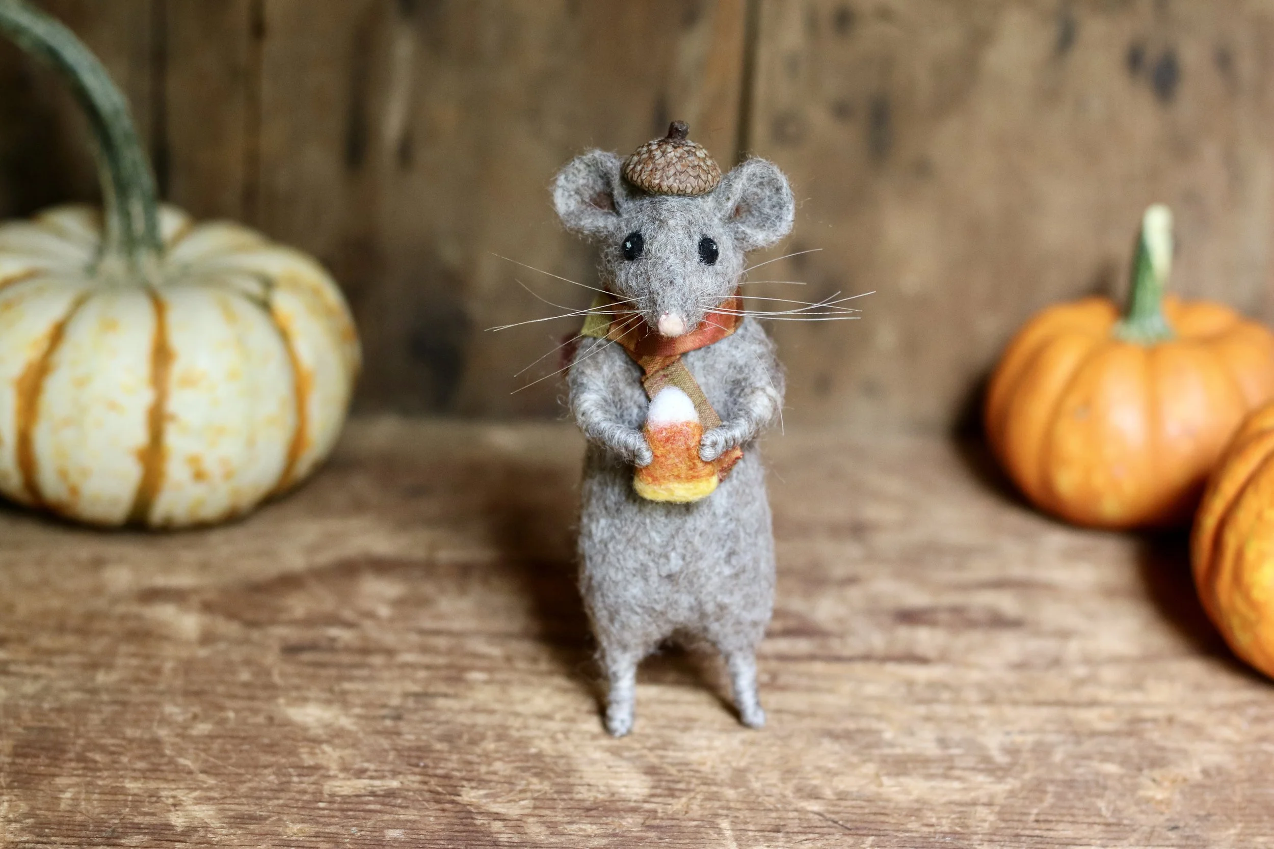 Needle felted mouse
