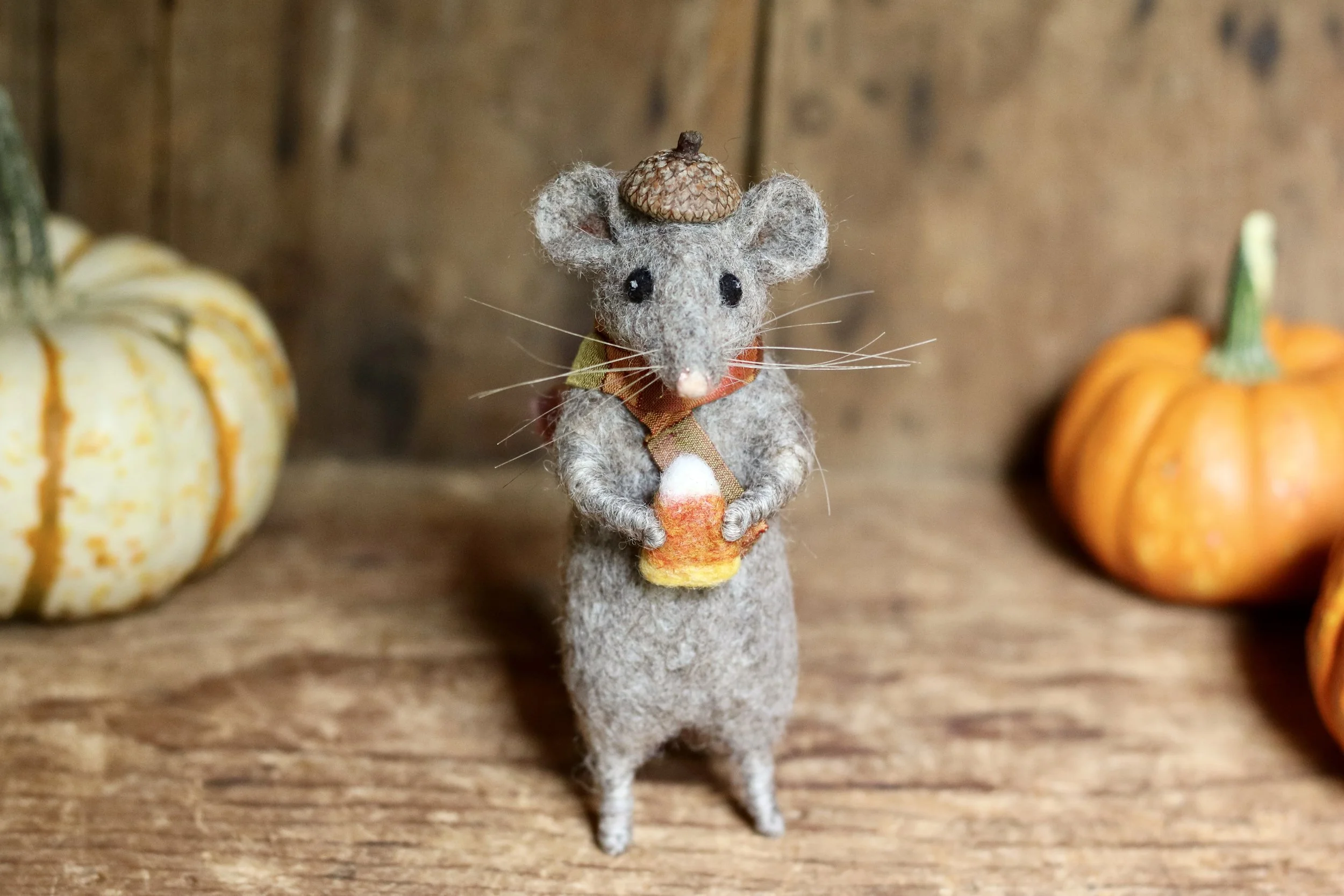 Needle felted mouse