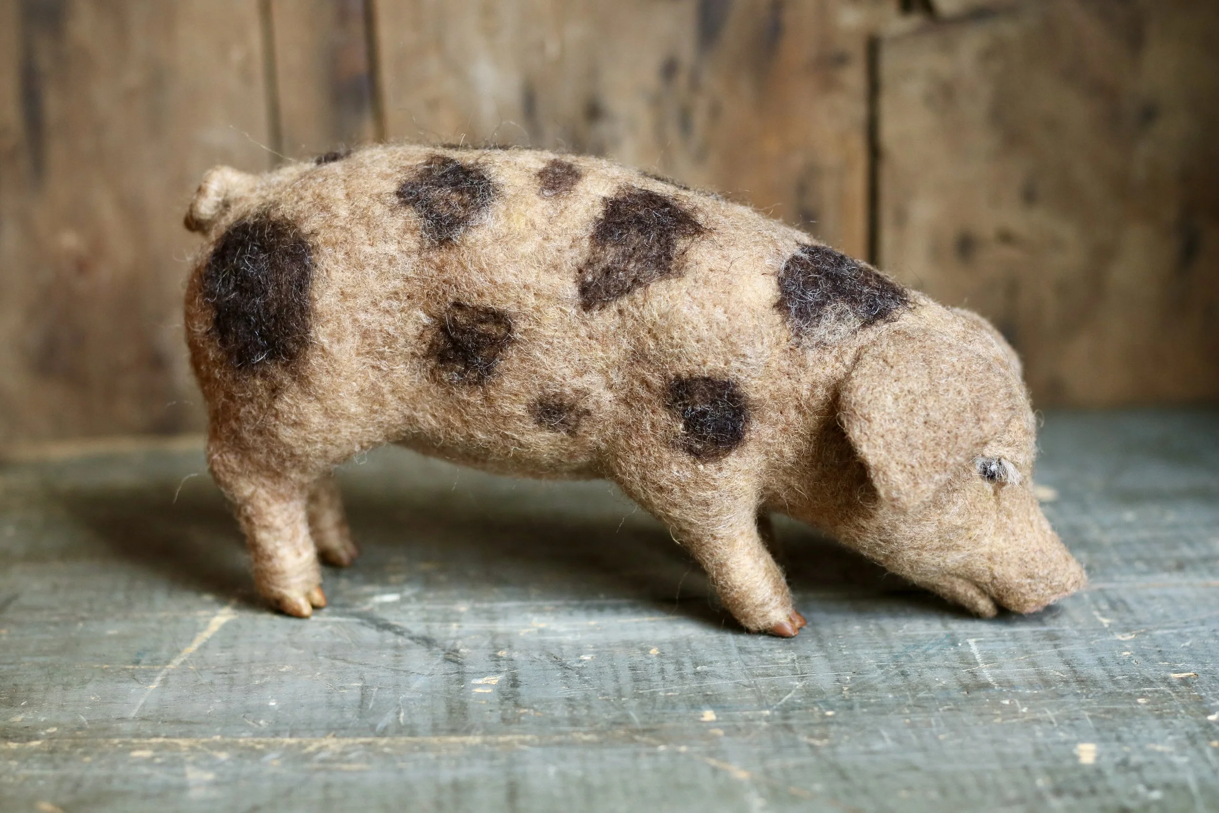 needle felted pig