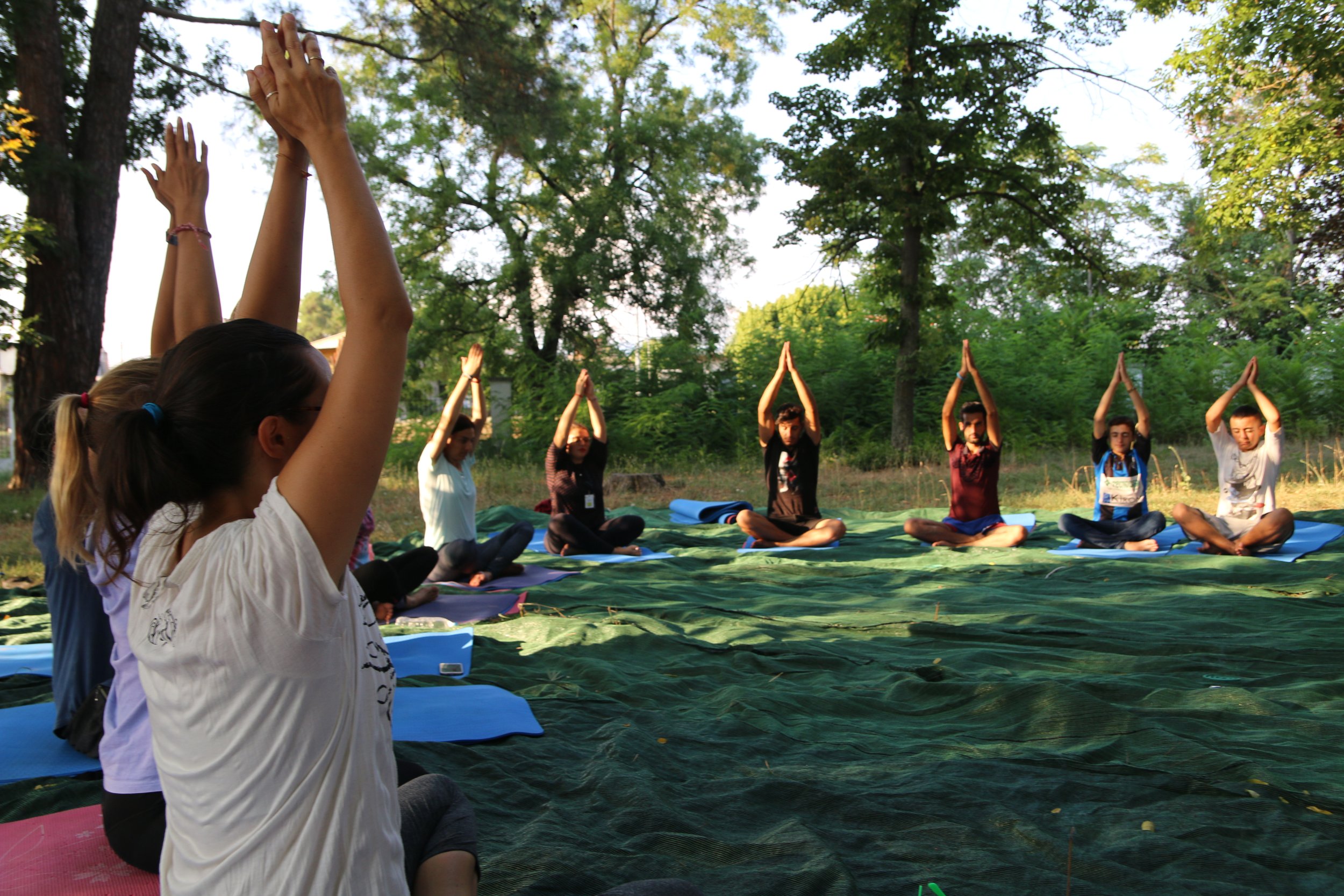 YogaInThePark.JPG