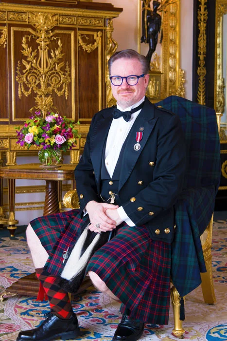 Test photo for lighting levels, and warming the seat for Her Majesty.
