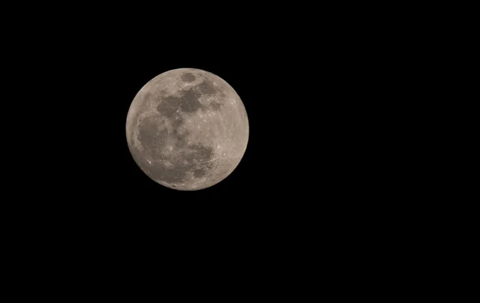 MOON.jpg