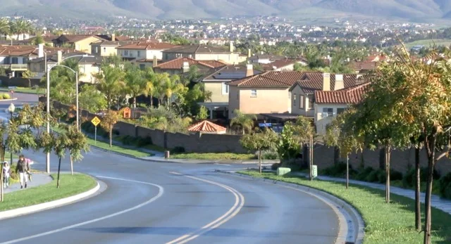 zillowhomes_1516308274619_76192595_ver1.0_640_480.jpg