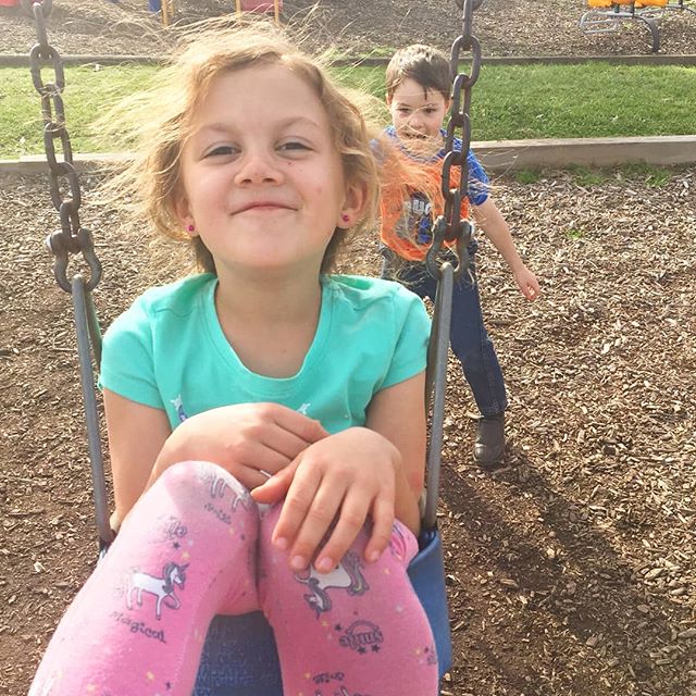 I'm out latest video our friends, @thechickslife, came to visit and we made them eat crawfish! This is goose, and she tried the crawfish too! Link in bio if you want to see the video! @thetravelvlogfamily #travelvlog #family #travelingwithkids #travelingfamily #travelwithkids #travelingplanet #familyvlogging #familyvlogger #familyvloggers #familyvlogs #familylife #adventuresawait #adventuremore