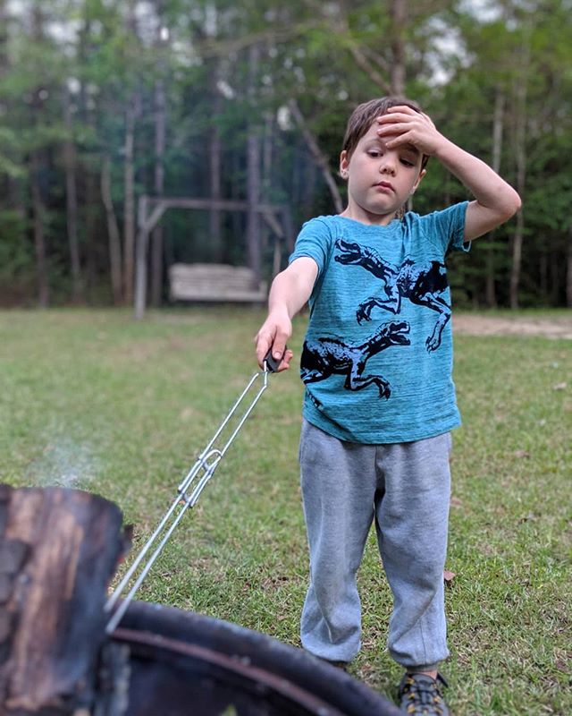 It's hot out here roasting marshmallows, but totally worth it!! Check out our latest video on YouTube, link in bio, to see all of the marshmallow fun!! @thetravelvlogfamily .
.
.
.
.
#travel #familytravels #familytravelblog #familytravelblogger #familytraveltribe #familytravelmoment #familytraveller #familytraveling #familytraveler #familytravelling #travelfriends #youtube #youtuber #vlogger #vlog #travelvlog #familyvlog #family #Vloggers #youtubers #subscribe #vlogs #youtubevideo #youtubevideos #video #travelwithkids #travelwithus