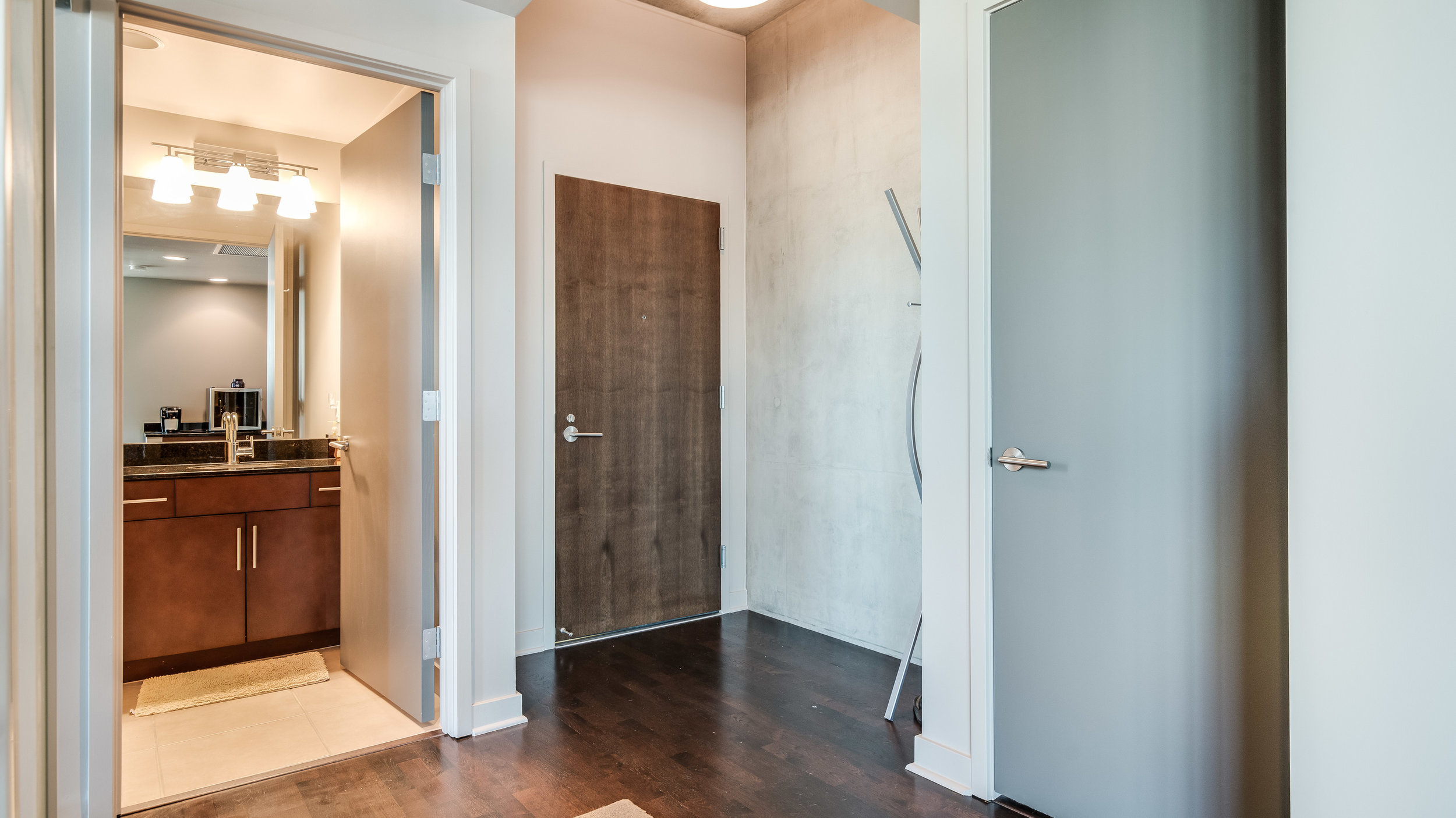 spire2808 Entrance and Bathroom .jpg