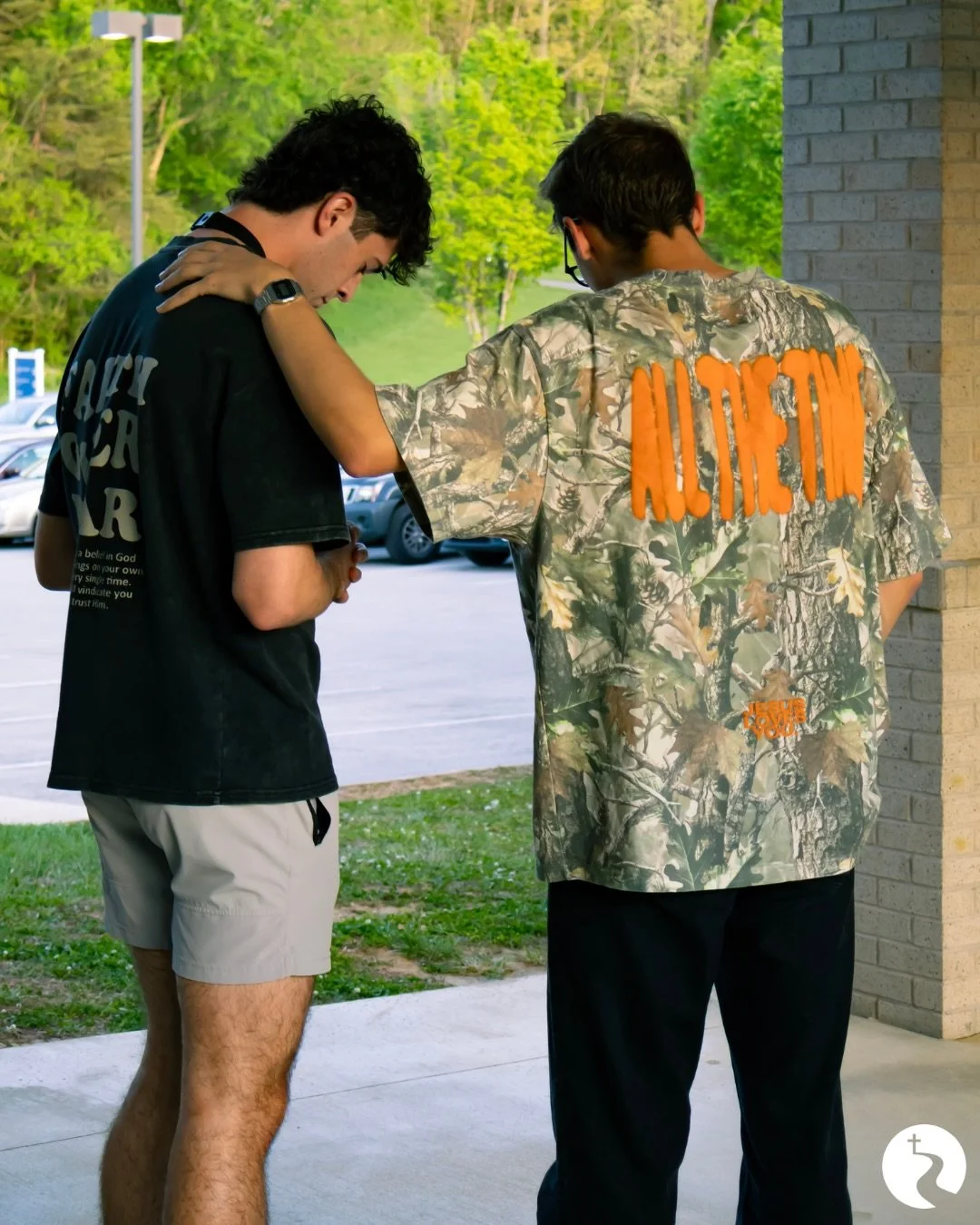 At The River, one of our core values is Loving People.

We believe people matter because people matter to God.

That conviction shapes the way we live as a church. We want to build authentic relationships, strengthen families, serve our community, an