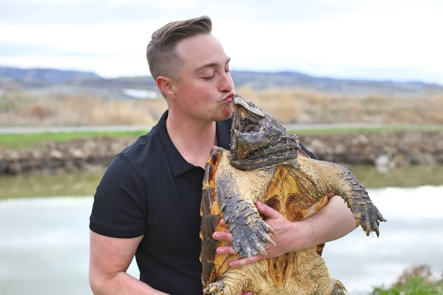 Episode #1- My Passion For Animals And How I Brought That To TV episode artwork