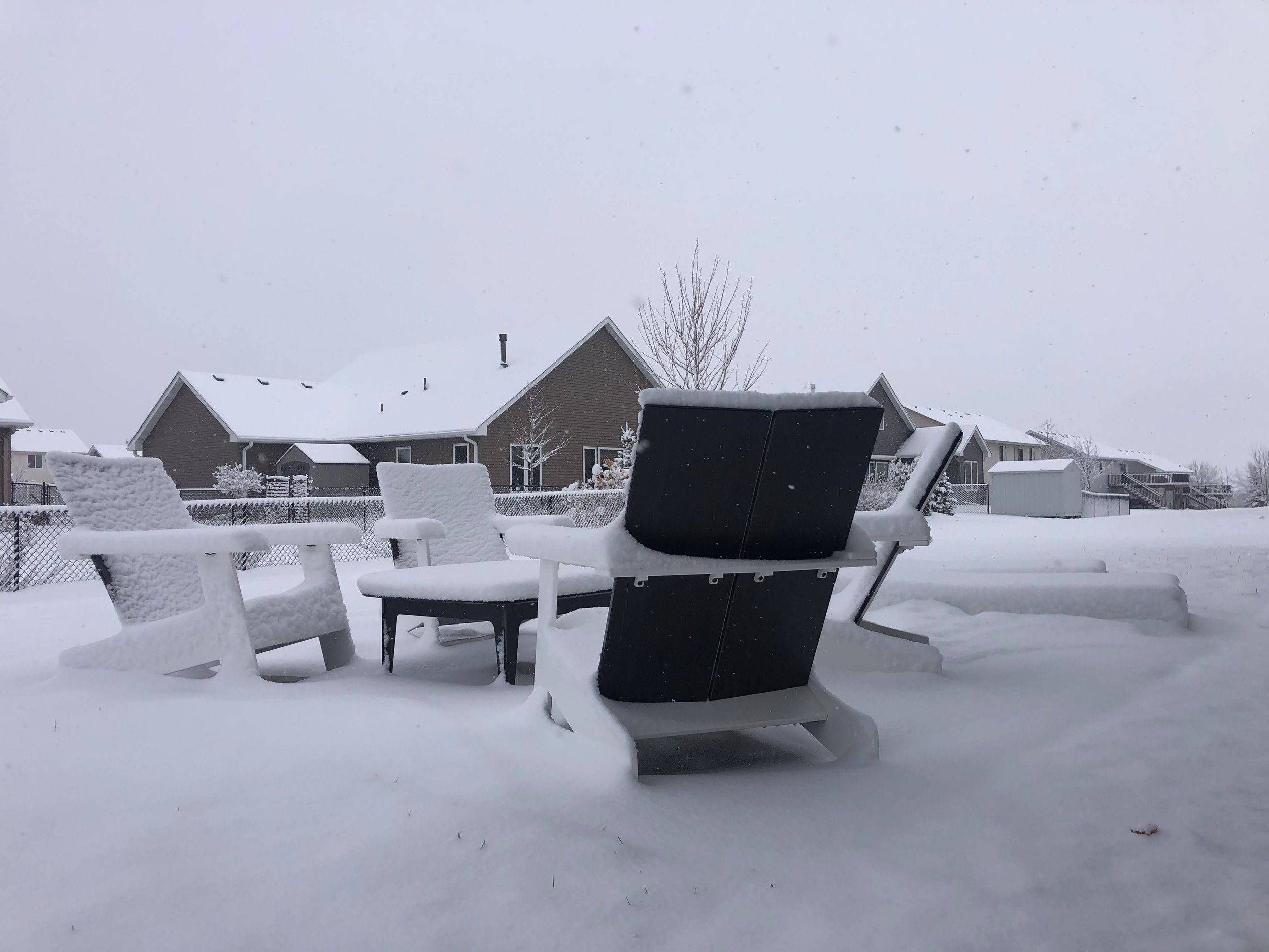 Lounge-11 snow.jpg