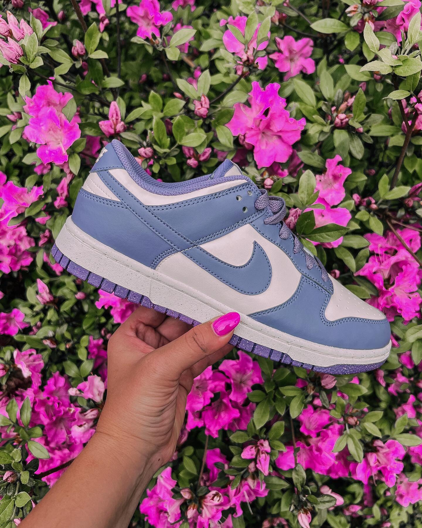 My newest pair 💜🌺 these dunks are the perfect color for spring &amp; surprisingly still in stock! 🙌🏽 linked in my stories &amp; on my blog!