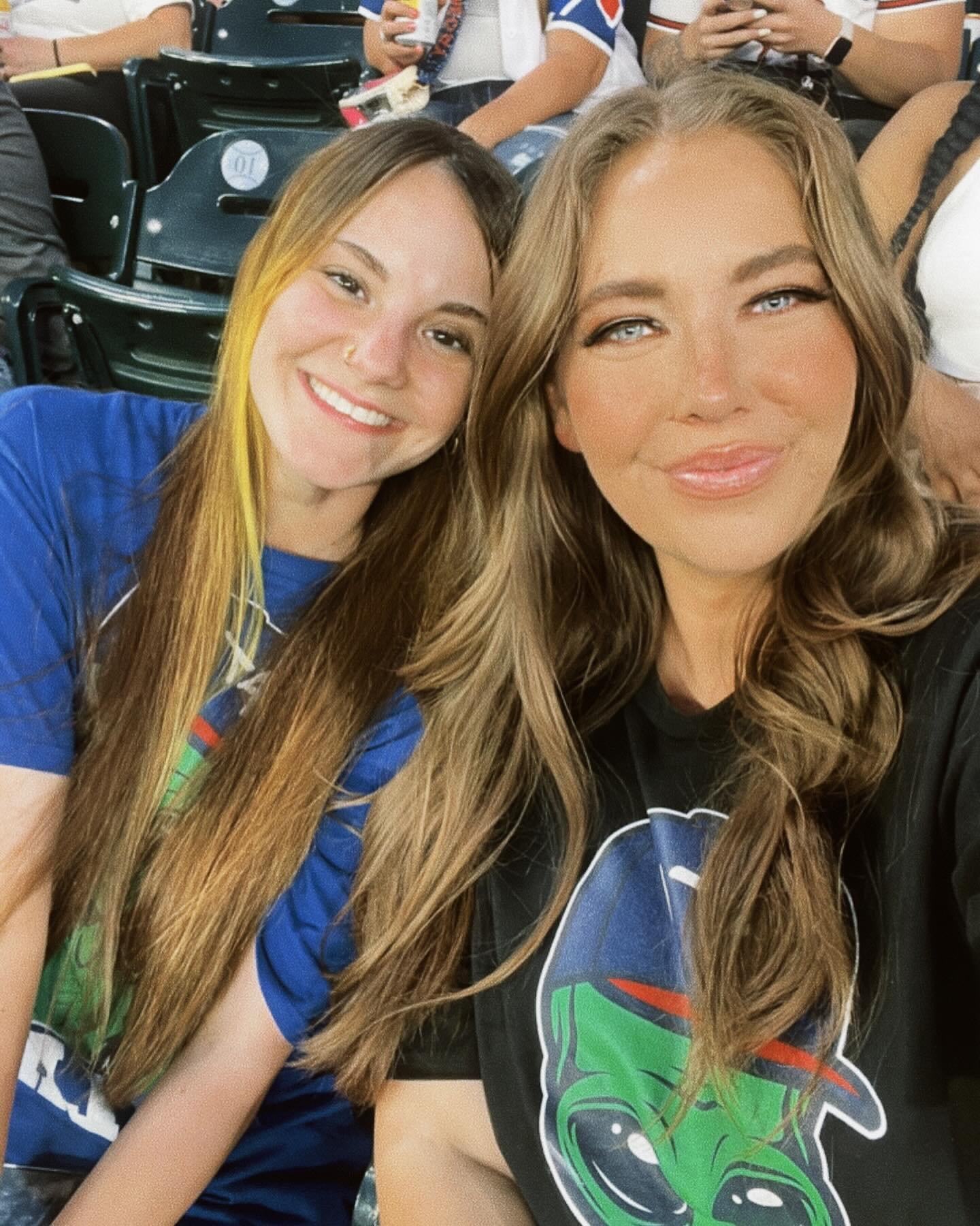 How many times do you think I yelled &ldquo;OZUNA from the Braves&rdquo; 😂💀🩵👯&zwj;♀️⚾️ #iykyk Had the best time with my bestie for the restie 🫶🏽
