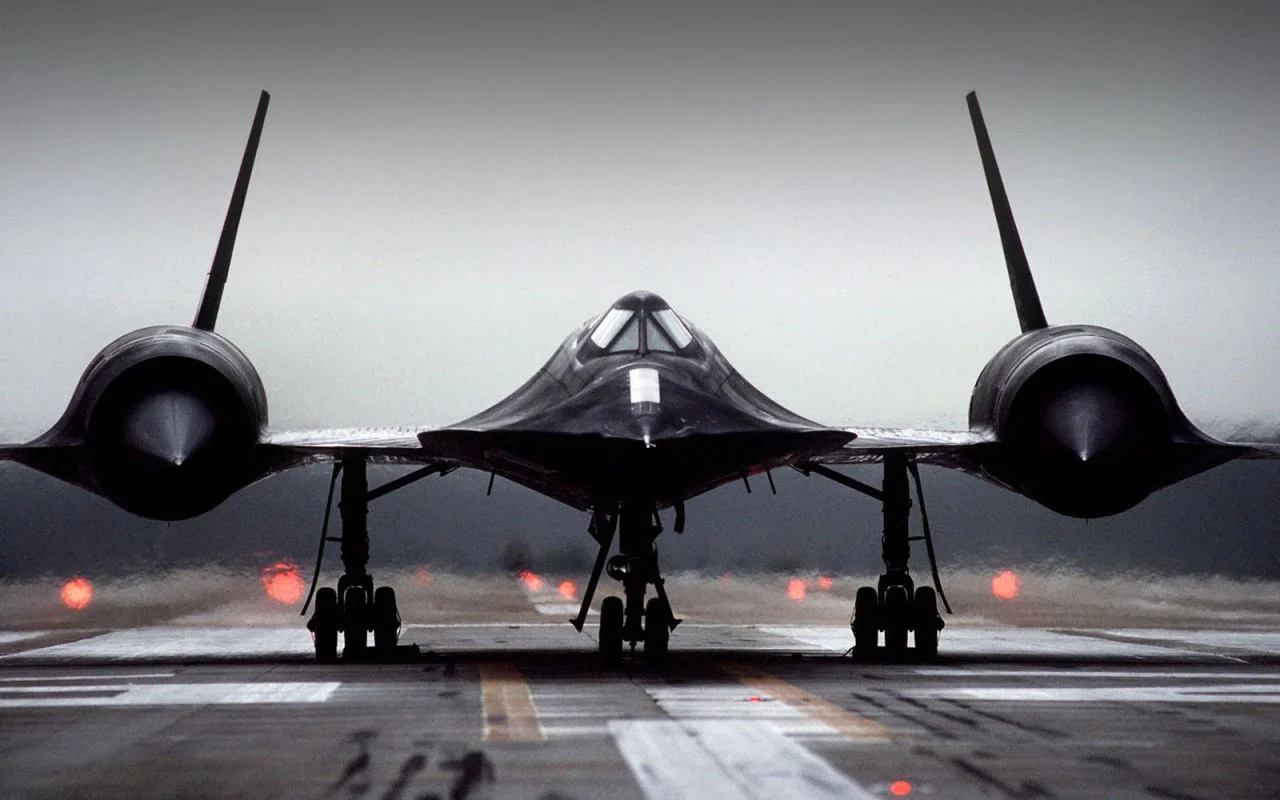 Lockheed_SR-71_Blackbirddark.jpg