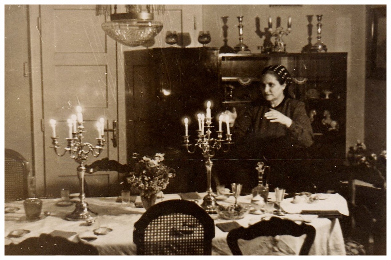 Rose Kovary, Passover 1946