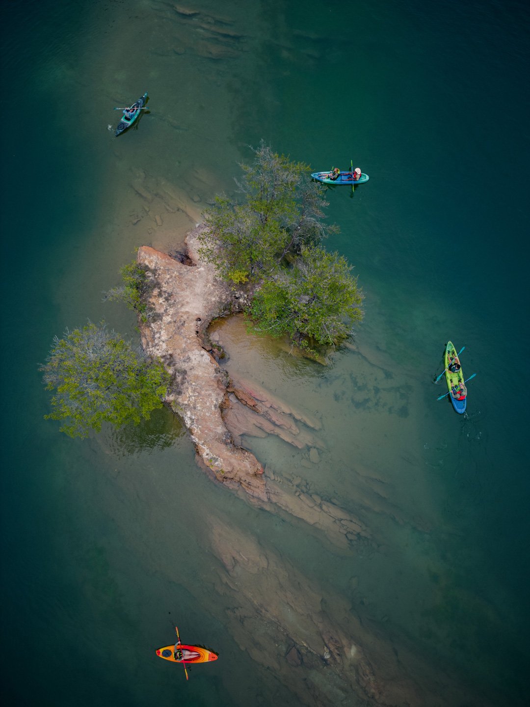 lake-jacassee-kayaking-summer-samuel-martin.jpg