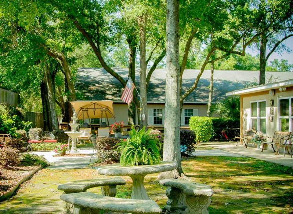 Grandview Courtyard.jpg