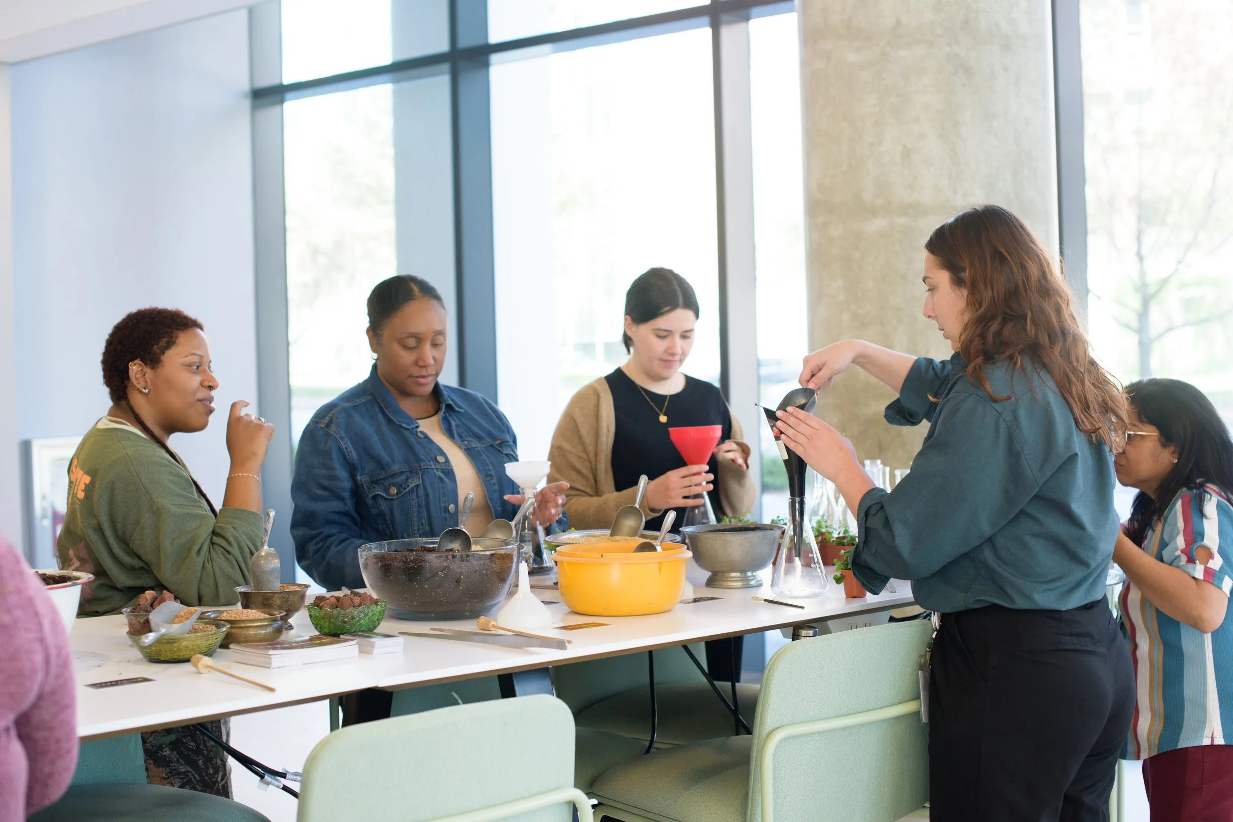 BWillow Workshop-2025-0415(SProctor)-6196.jpg