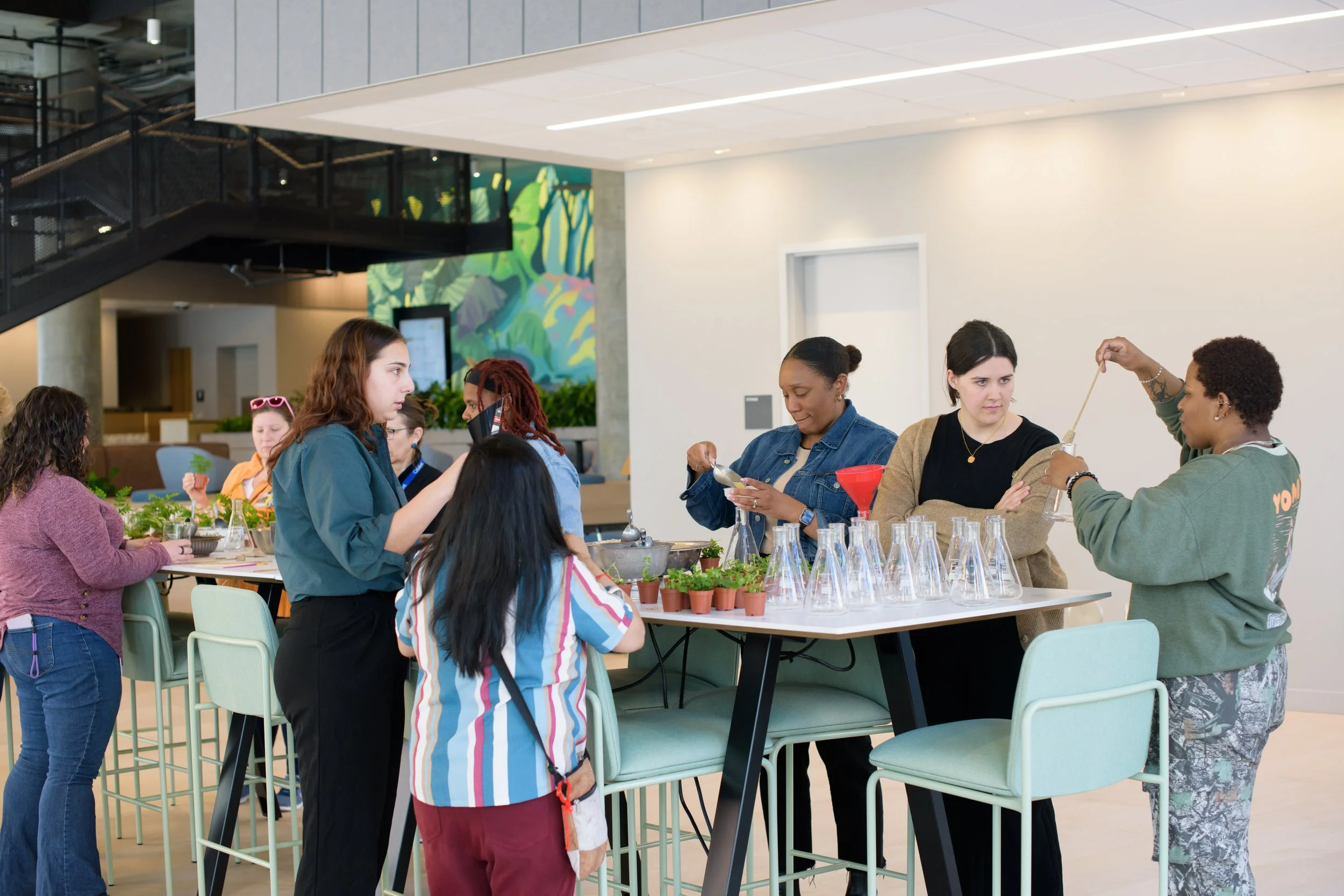 BWillow Workshop-2025-0415(SProctor)-6197.jpg