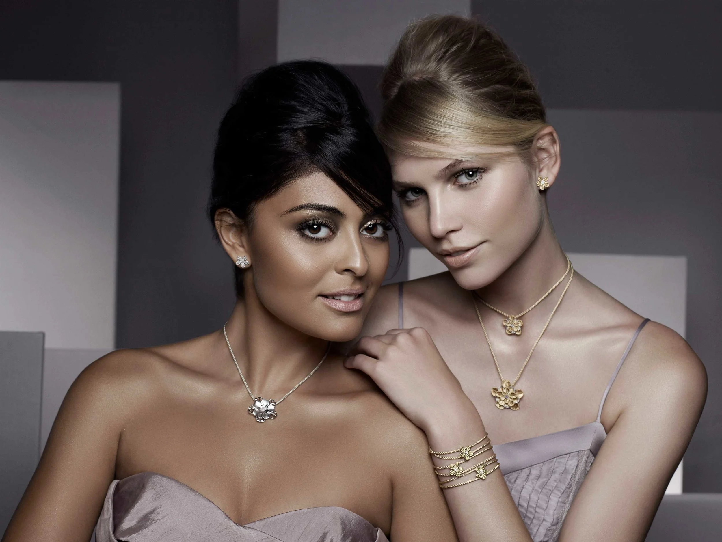 VIVARA & JULIANA PAES & ALINE WEBER