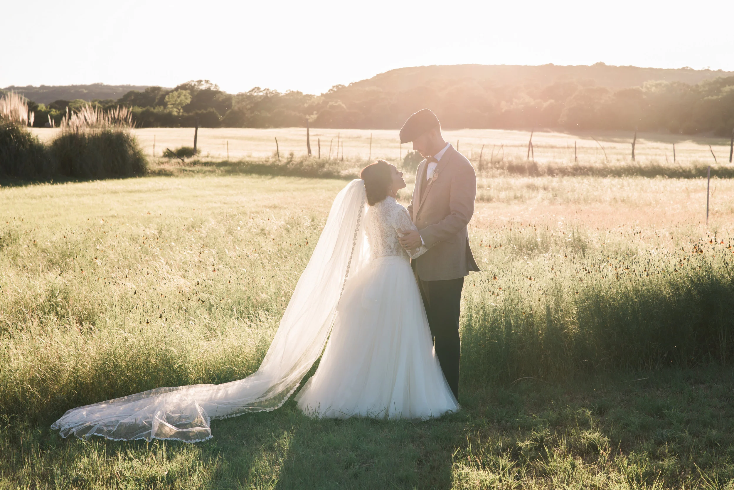 Mr Mrs Bertels-Bride Groom-0116.jpg
