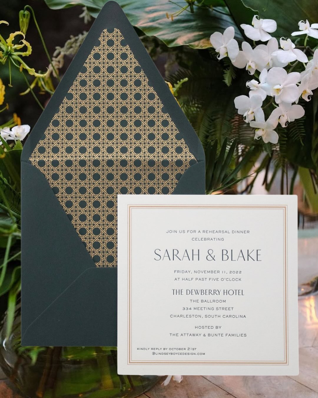 Racing Green and Gold set this tone for this Mad Men chic Rehearsal Dinner @thedewberrycharleston with @lindsey.boyce.design