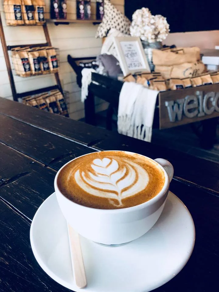 vanessascoffeeshop.jpg