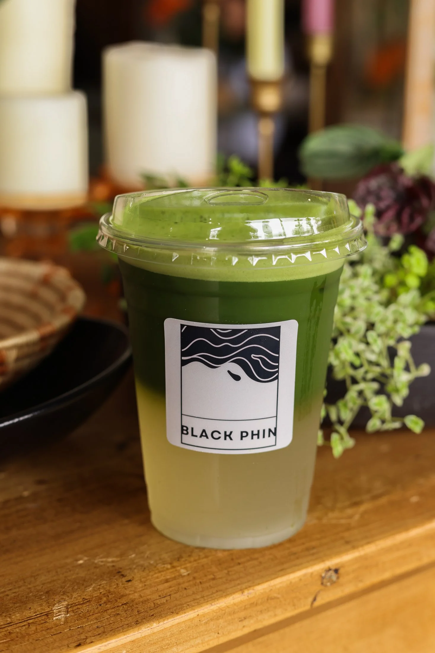 BlackPhin-5.jpg