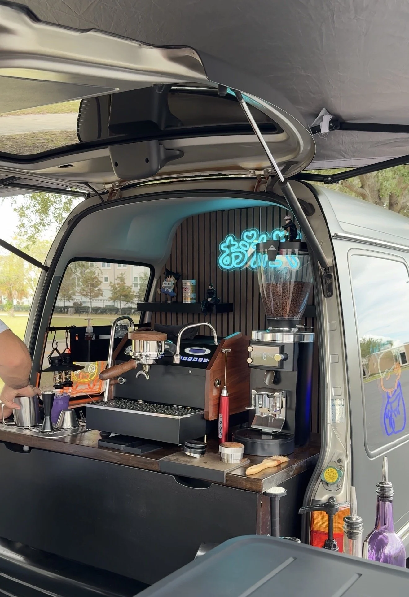 oktaucoffee3.jpg