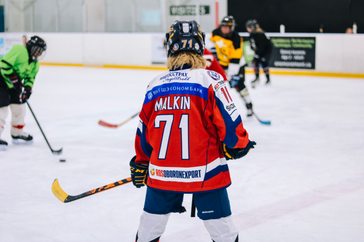 Parent & Child Clinics Play games, perform drills and practice skills with your child in a no-pressure, inclusive environment. A great way to get some 1-on-1 ice time with your son or daughter. These clinics are lot of fun and are great for children of various ages—12 and under.