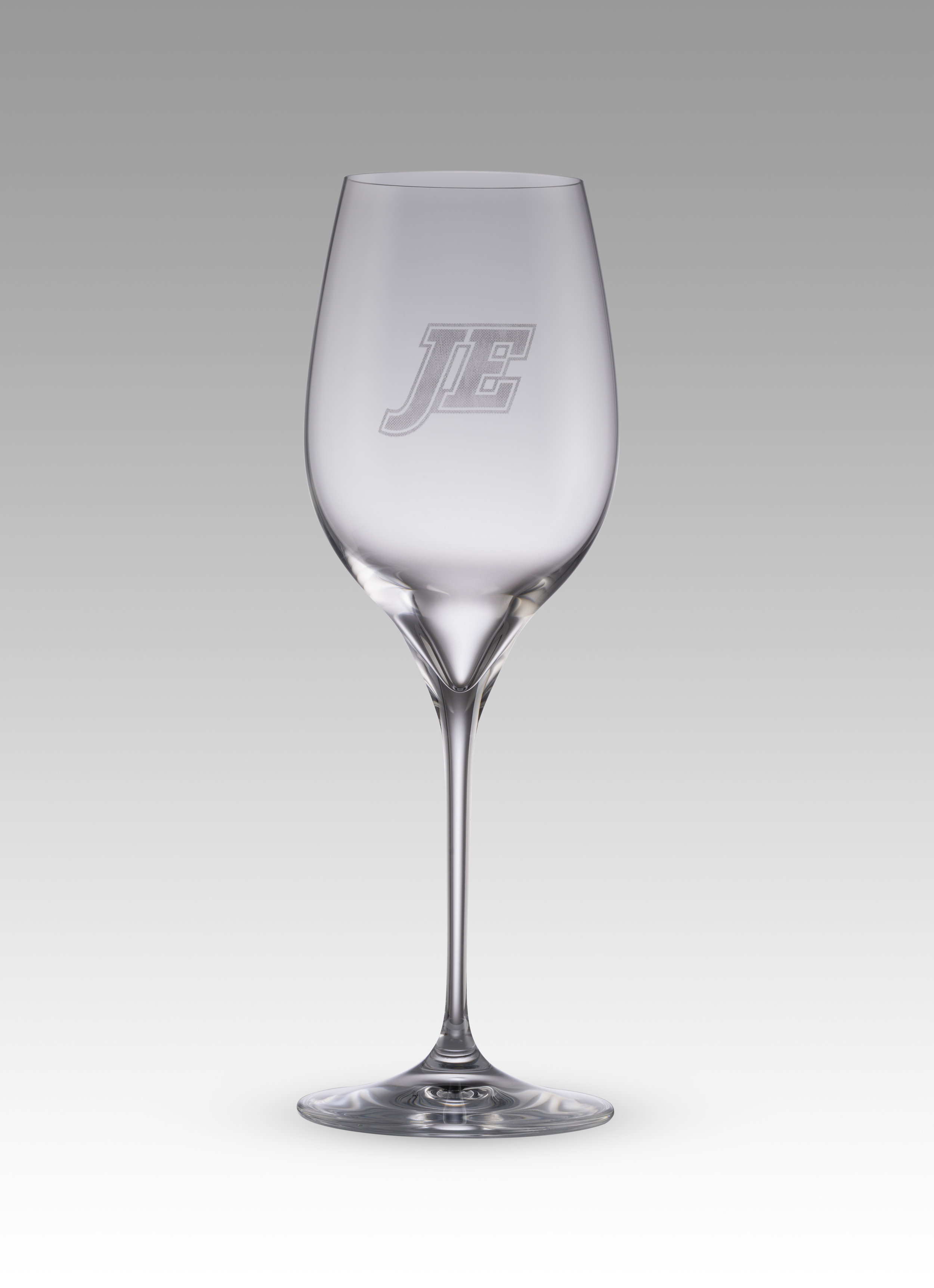 017 Converse_wine_glass.jpg