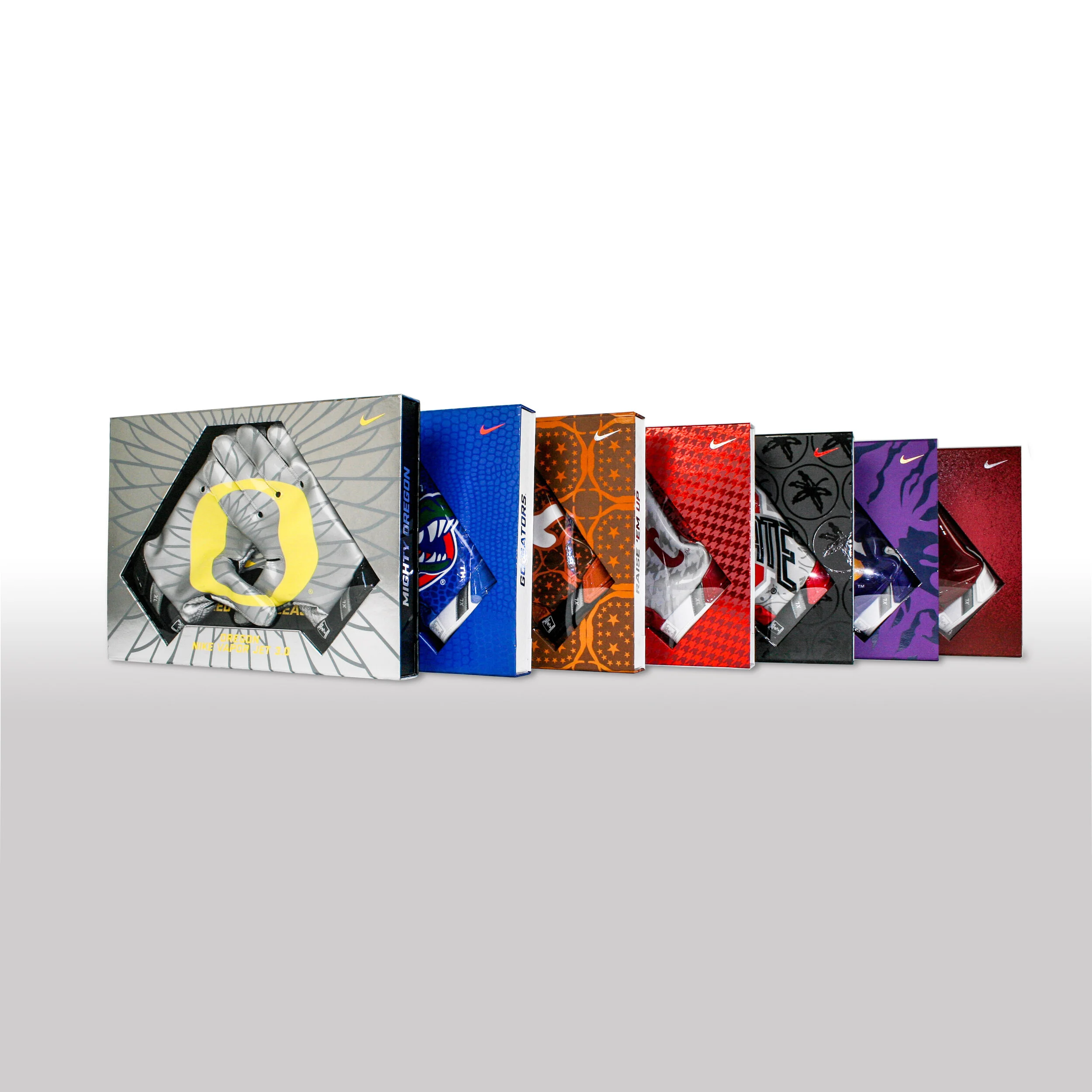 NIKE—NCAA BCS CHAMPIONSHIP GLOVE PACKAGING DESIGN