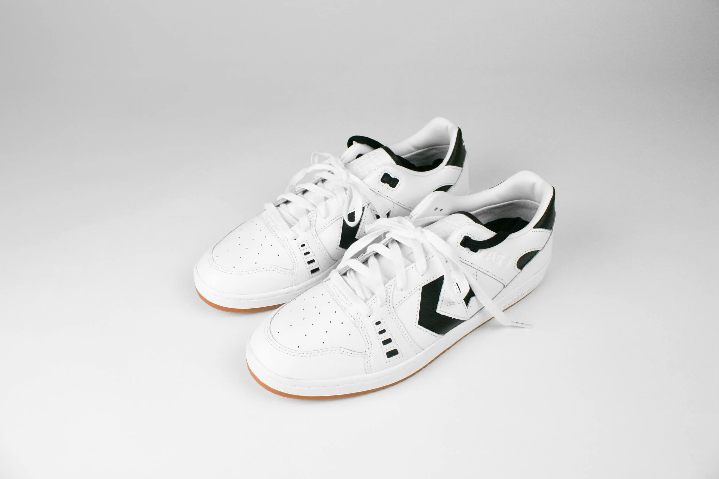 CONS_AS-1 2024 Skateboard Influencer Kit-07.jpeg