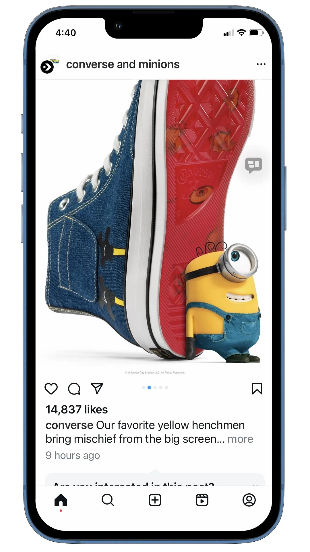 Minion_IG_in Phone_02.jpg