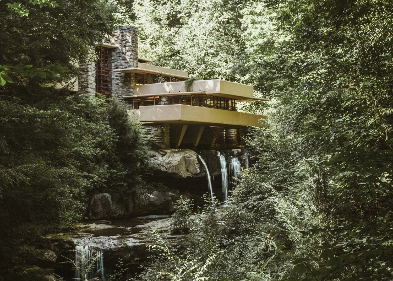 123 Frank Lloyd Wright Procrastinated But You Shouldn't | Daily Show Up episode artwork