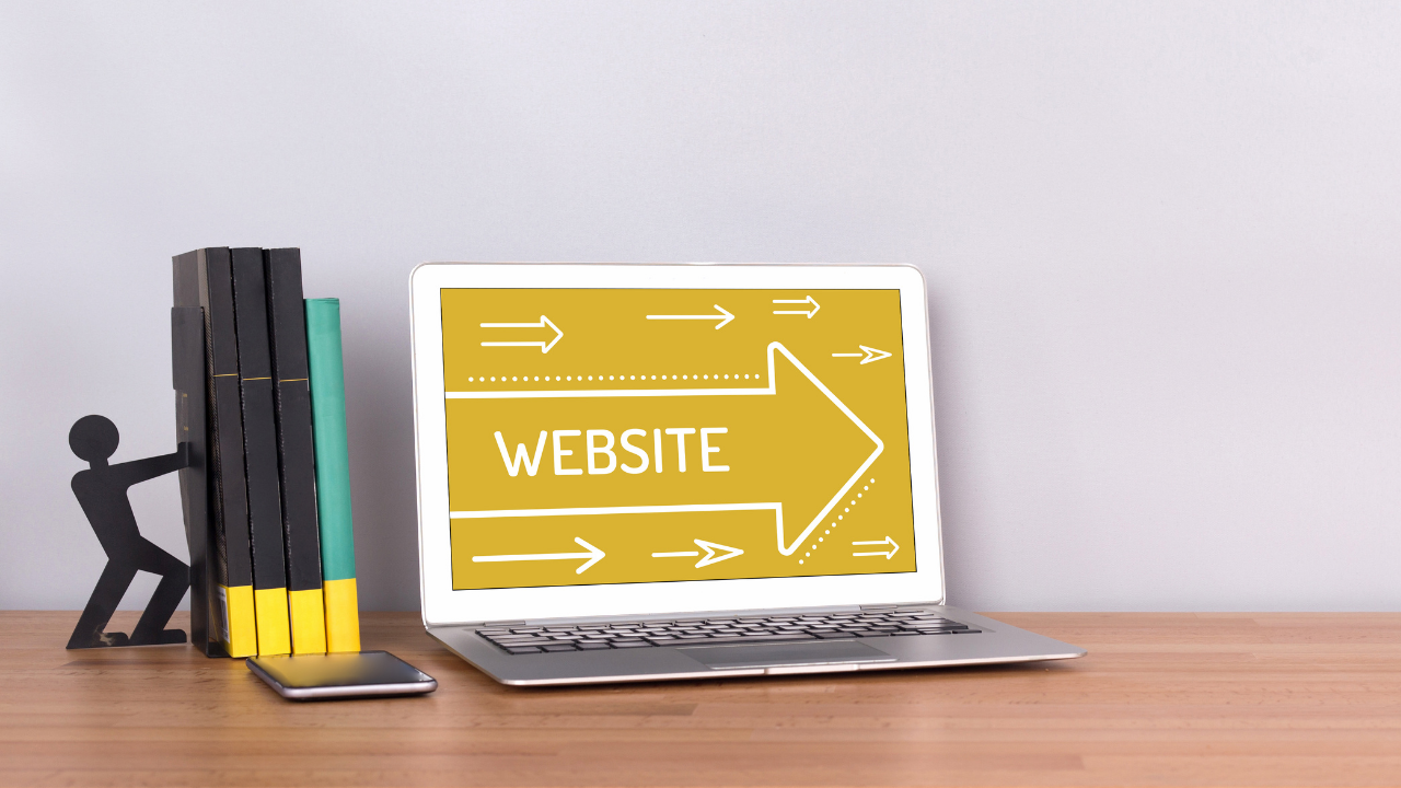 232 The Only 3 Website Pages A New Real Estate Agent Needs To Worry About | Daily Show Up episode artwork
