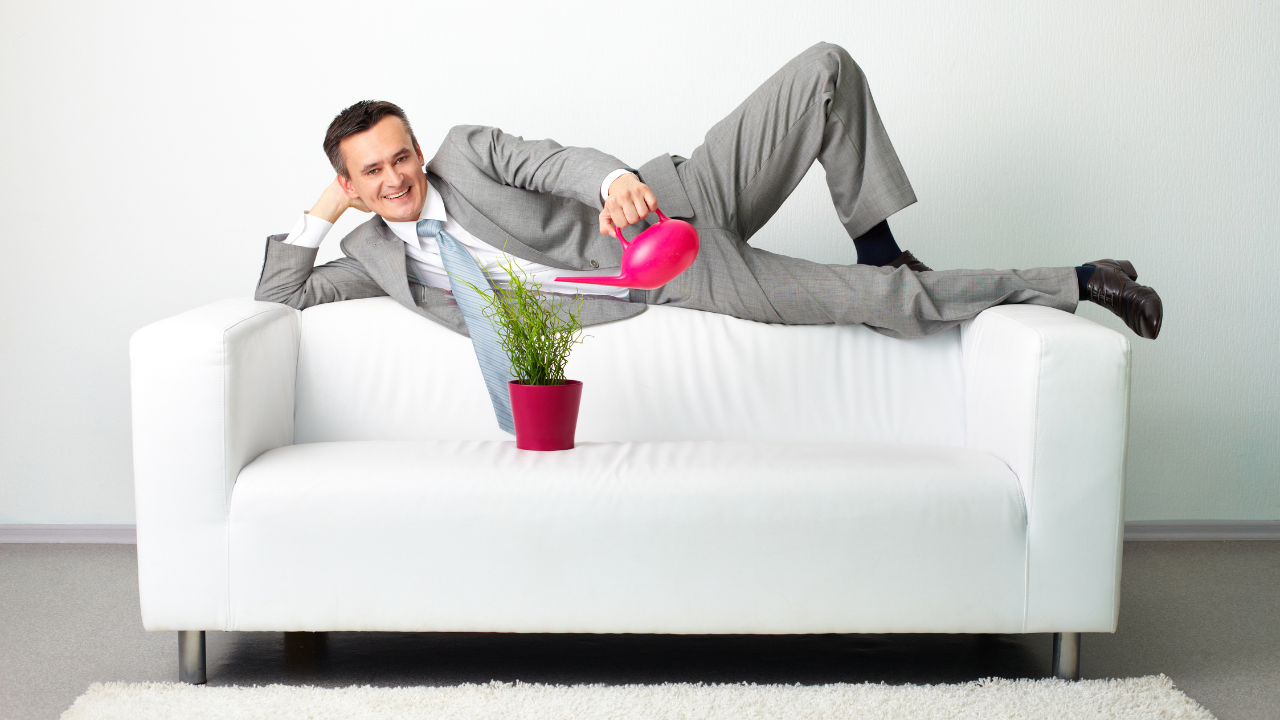 276 Building a Real Estate Team | RETOO episode artwork