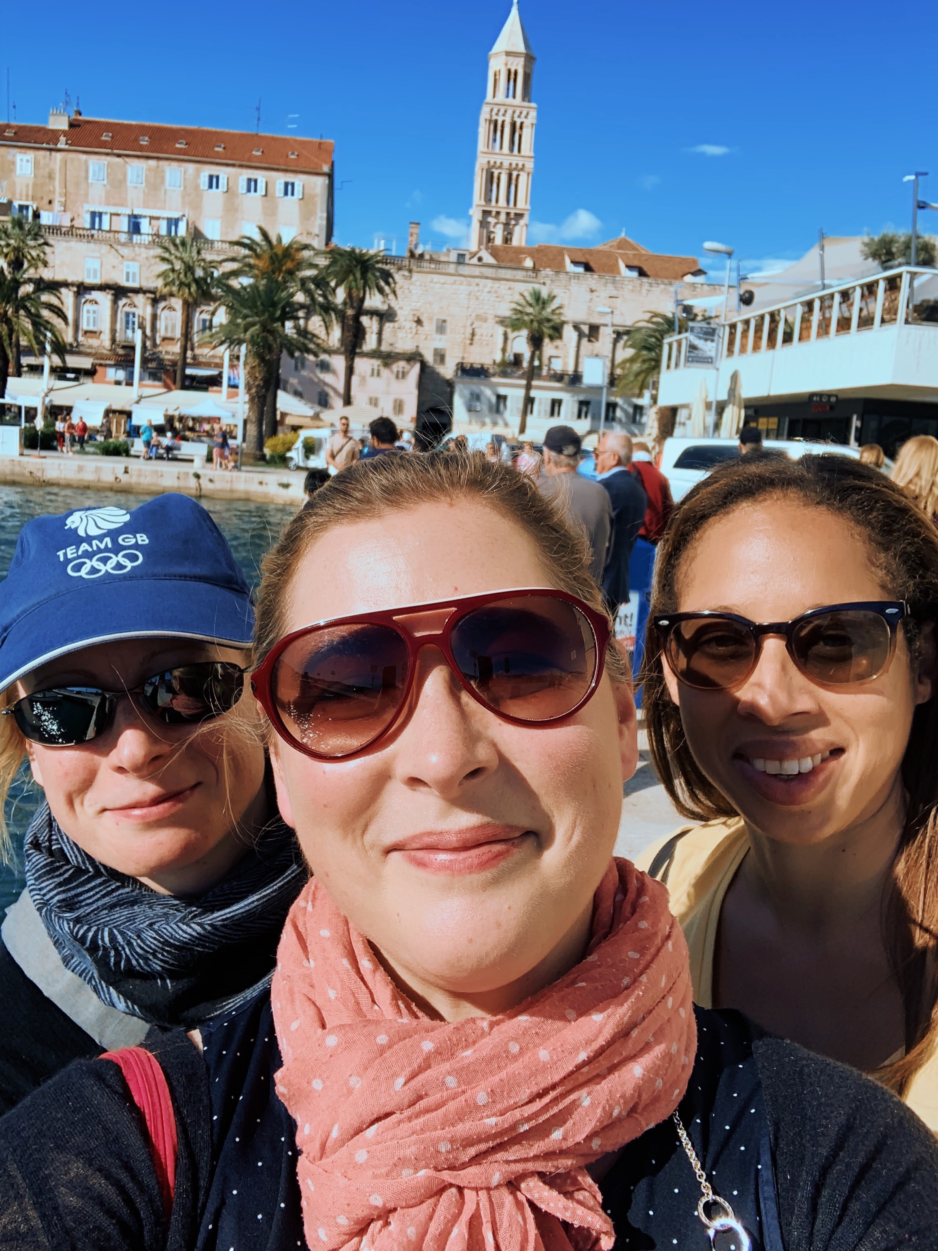Cristal Dyer (right), aka the Tofu Traveler , and I actually met when I interviewed her for the Postcard Academy podcast in 2017. You’ve you’ve heard on several episodes, including ones on eating Mexican food in Oaxaca , volunteering in an animal sanctuary in Belize , and finding great travel deals . I love how we’ve transitioned our podcast friendship to real life.