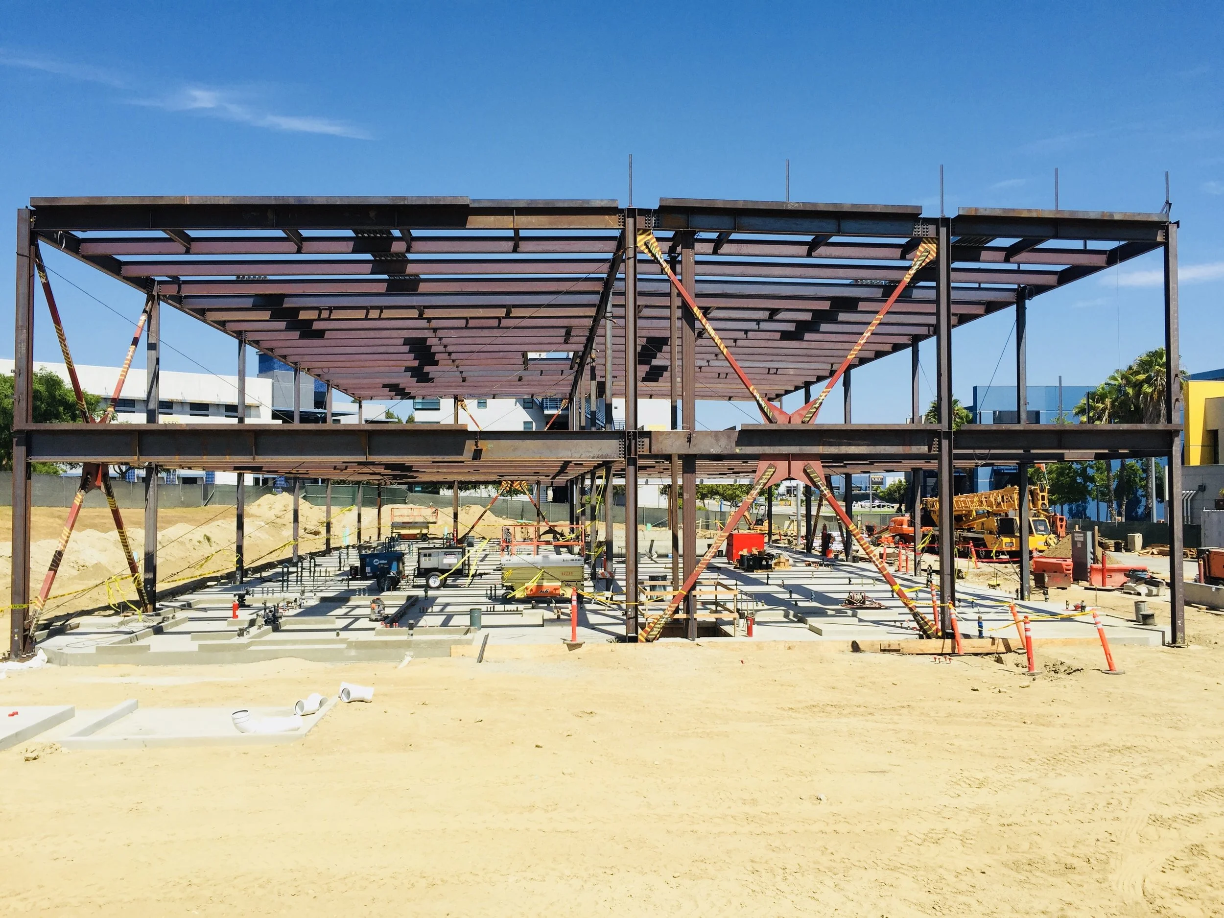 LA Southwest College School of Science Tops Out 