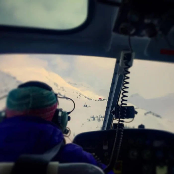 En route to the Selkirk Lodge via helicopter, April 2017. Photo by Claire Smallwood.