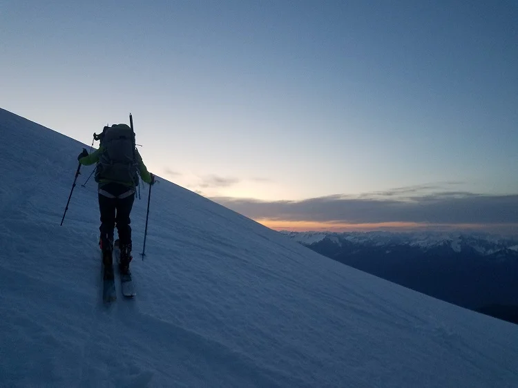 Sunrise over the Cascades on the approach, summit day - 5/12/19.
