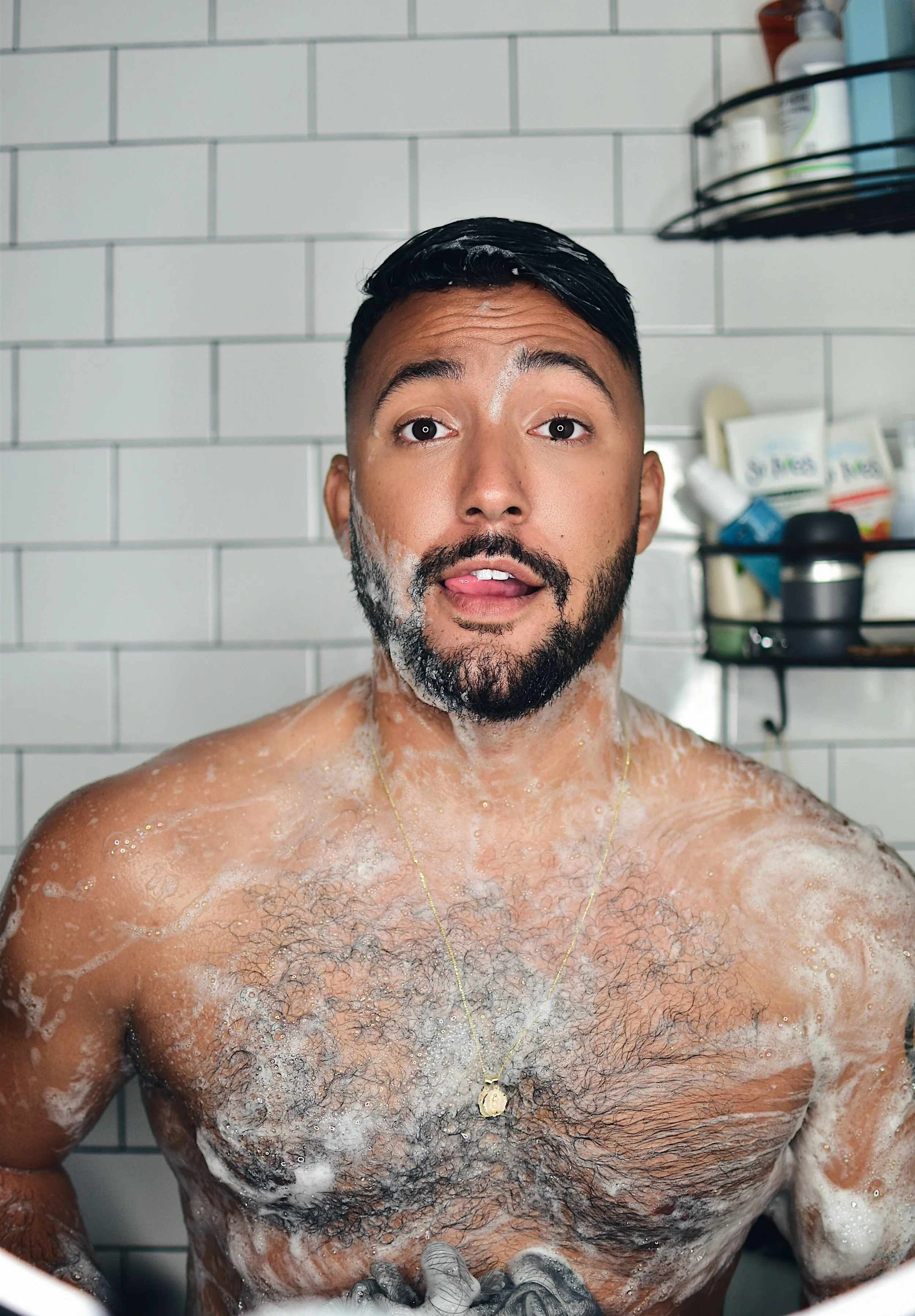 Feeling all-day-fresh after using the Minerals+Sage Body Wash.