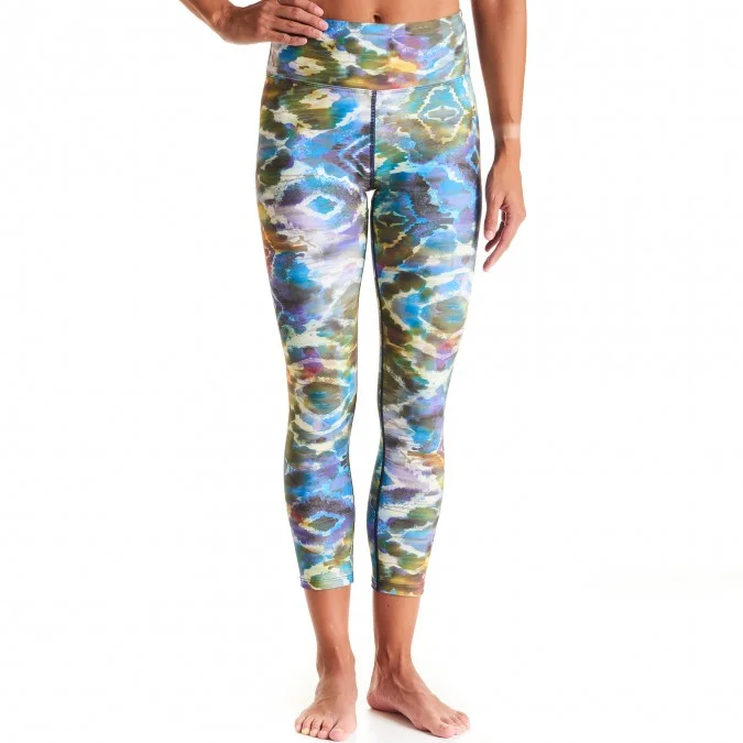 spandos_capris_ikat_ukat_f.jpg