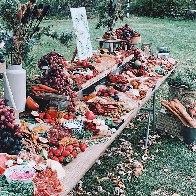 winter wedding ✨ events &amp; catering | bonnie@buffetbybonnie.com.au #wedding#events#catering#lawn#canapes#graze#grazing#grazingtable