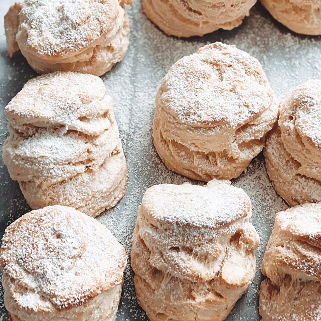 SCONES | fresh from the oven daily | e&bull; bonnie@buffetbybonnie.com.au #scones#sconebox#fresh#oven#baking#largescones