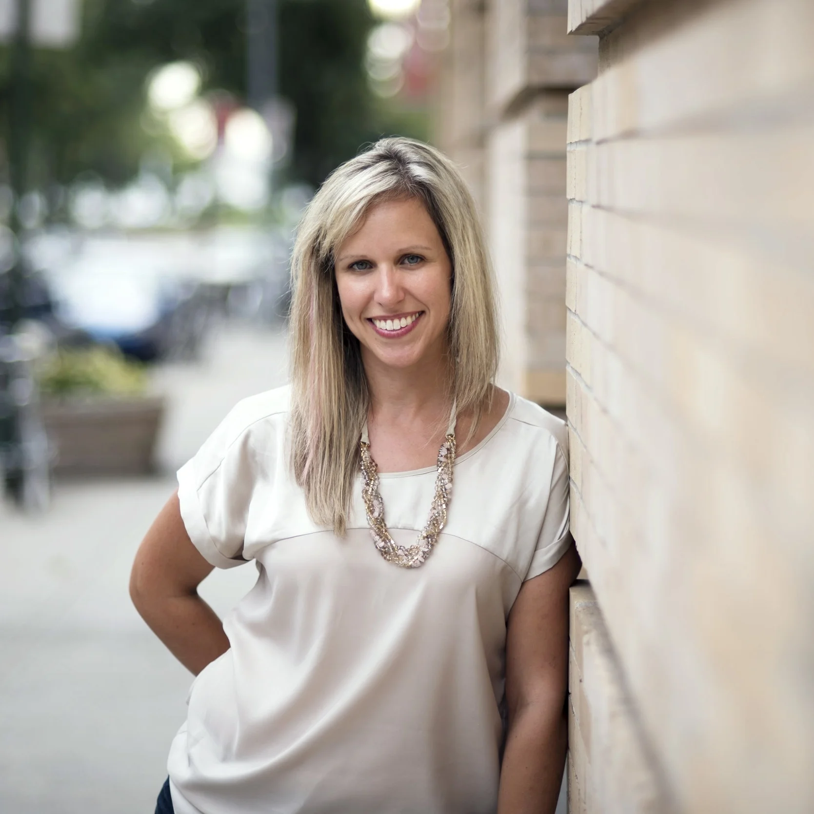 Lindsay Feely