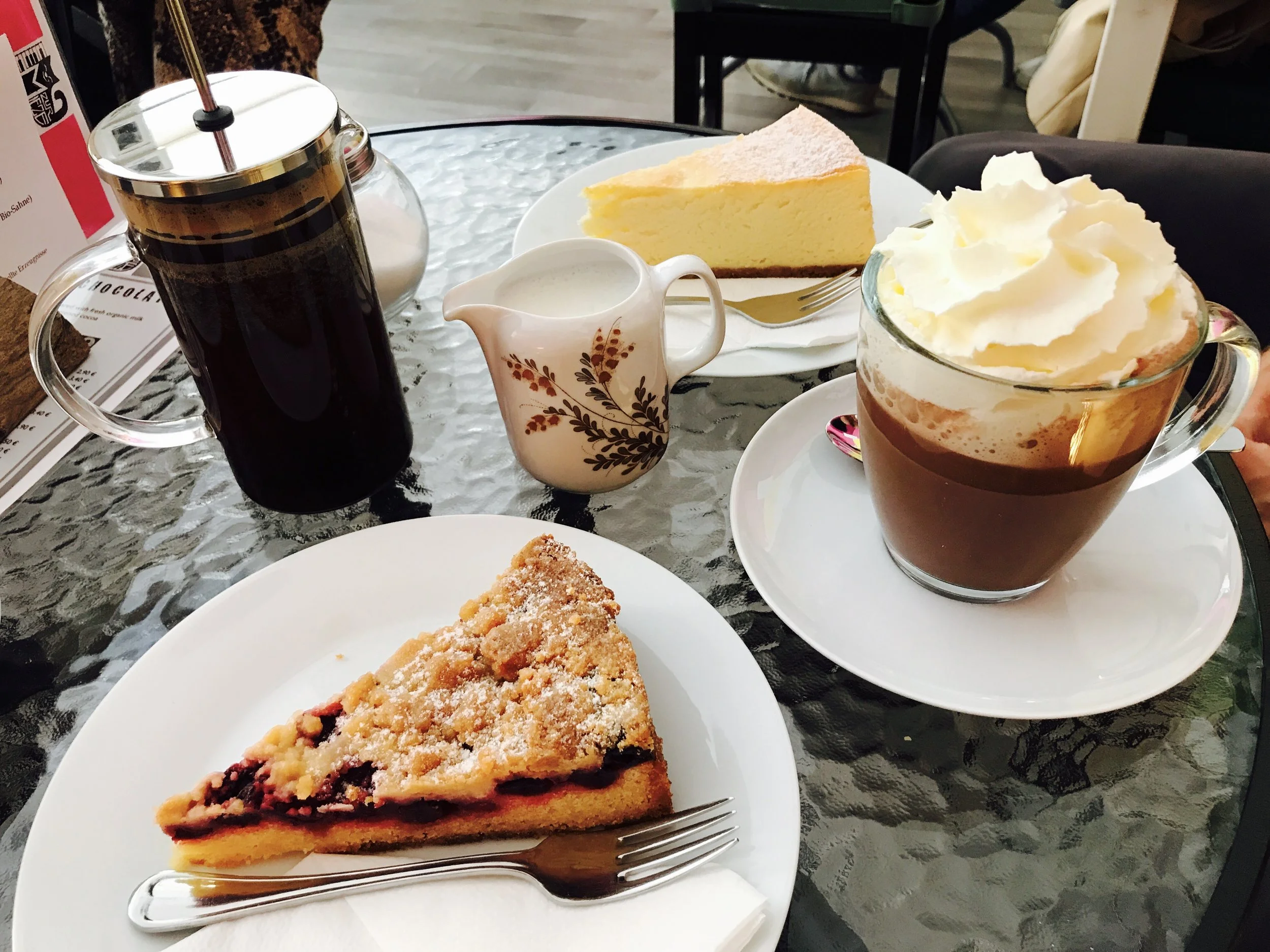 Outstanding coffee and cake at Zur Mieze, Berlin, Germany