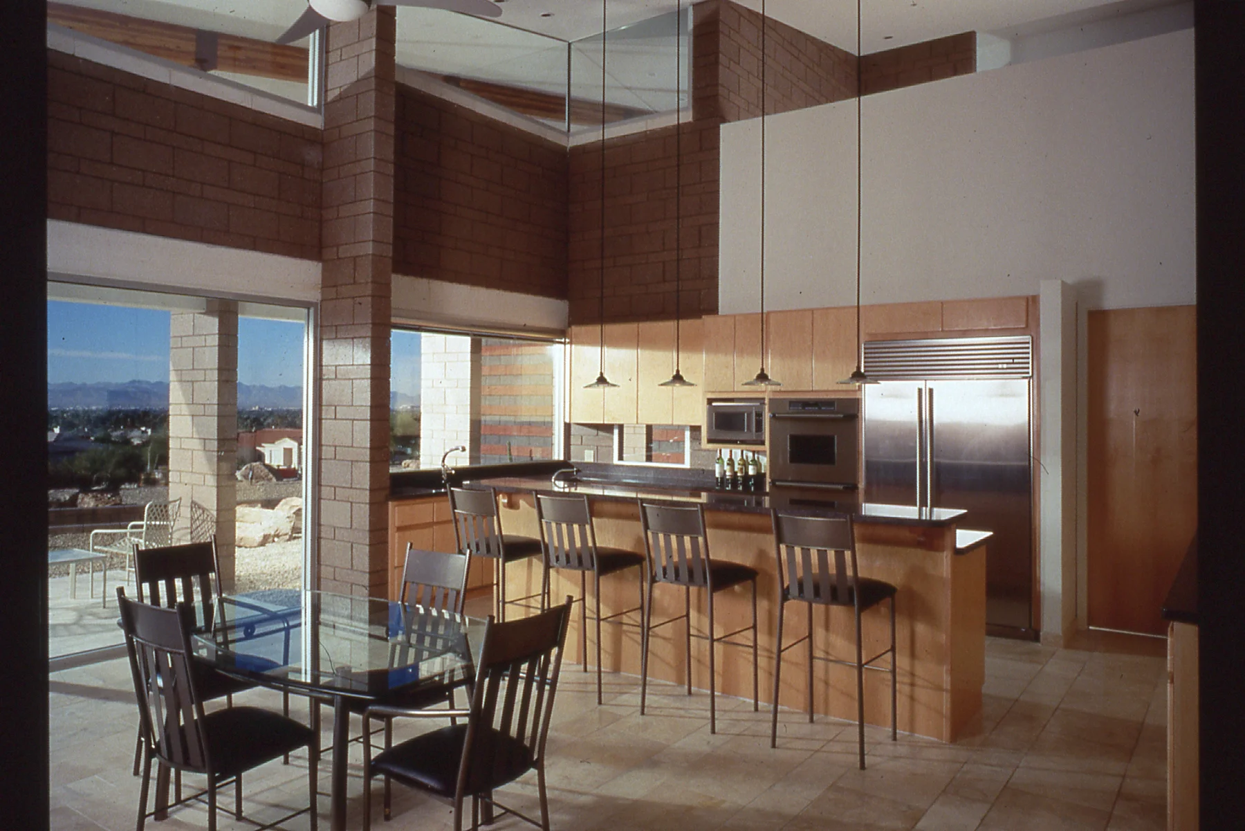 Graves Interior 2.jpg