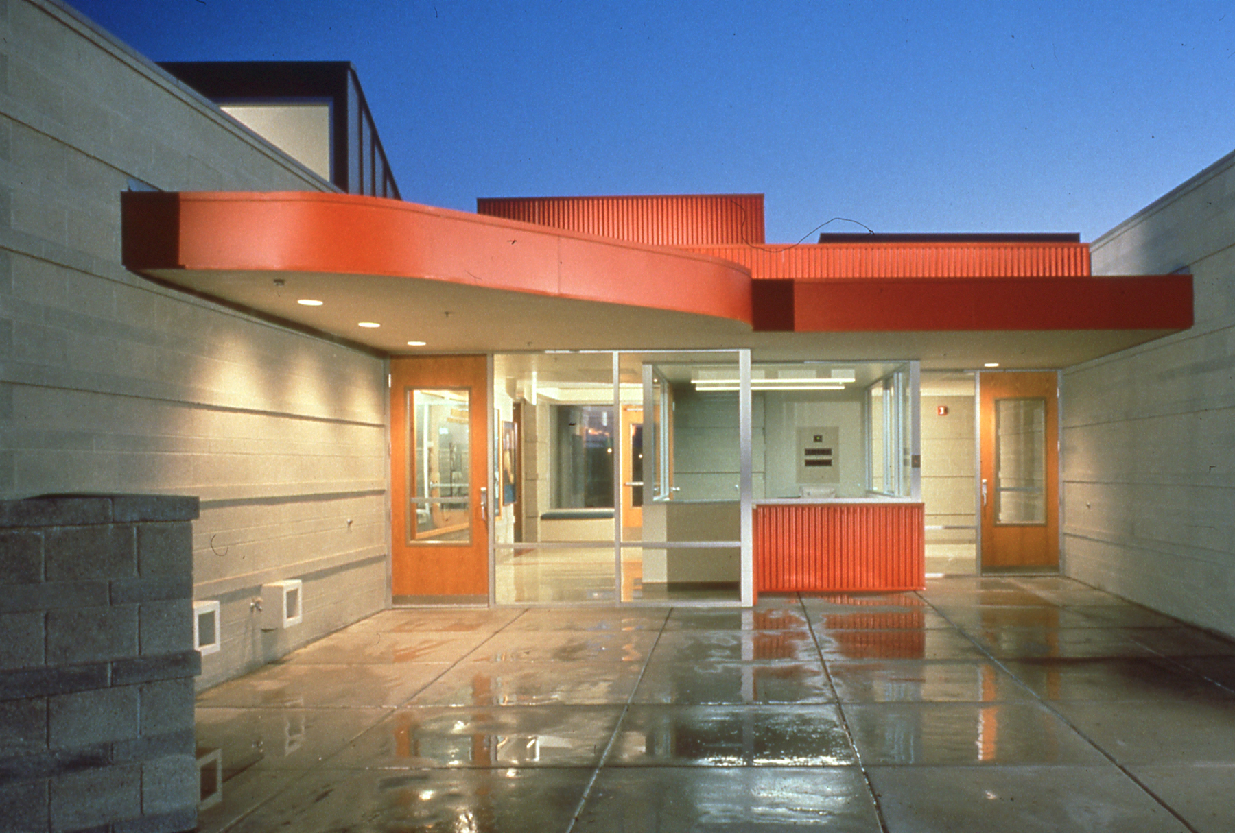 LincolnLearningCenter_Entrance.jpg